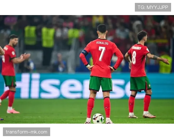 C罗再破历史纪录:多届世界杯连续进球助力葡萄牙锋线 C罗再破历史纪录:多届世界杯连续进球助力葡萄牙锋线