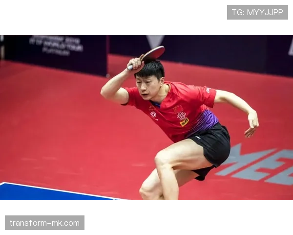 马龙赛场上霸气十足，私下竟然爱穿拖鞋逛街？